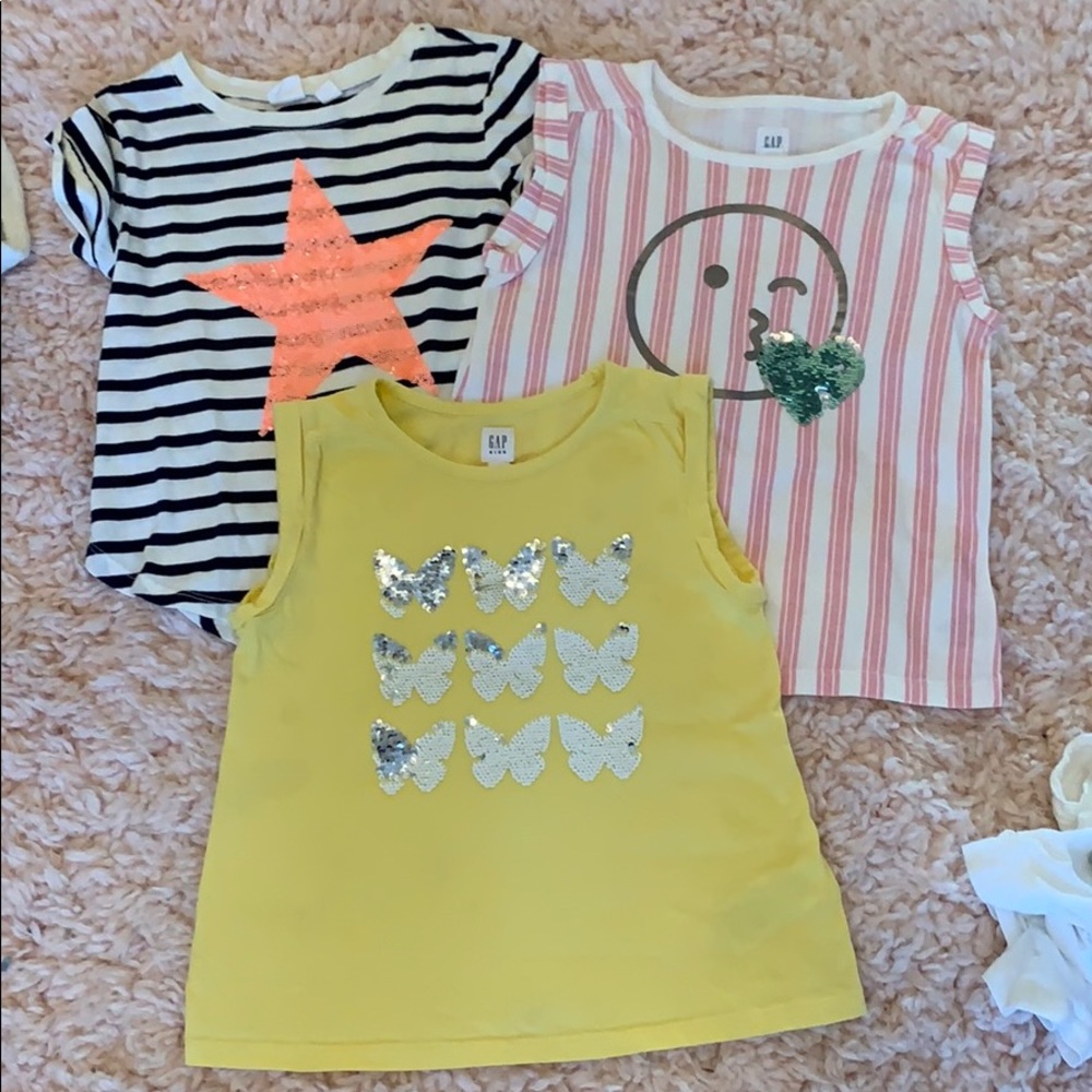Lot of girls GAP flip sequin shirts
